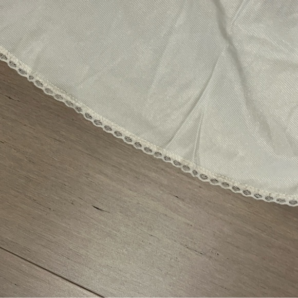 Vintage Satin Slip - Picture 3 of 6